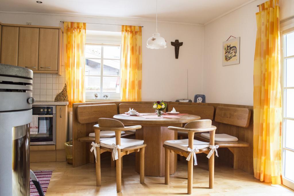 Haus Loferer Apartment Sankt Martin bei Lofer Luaran gambar