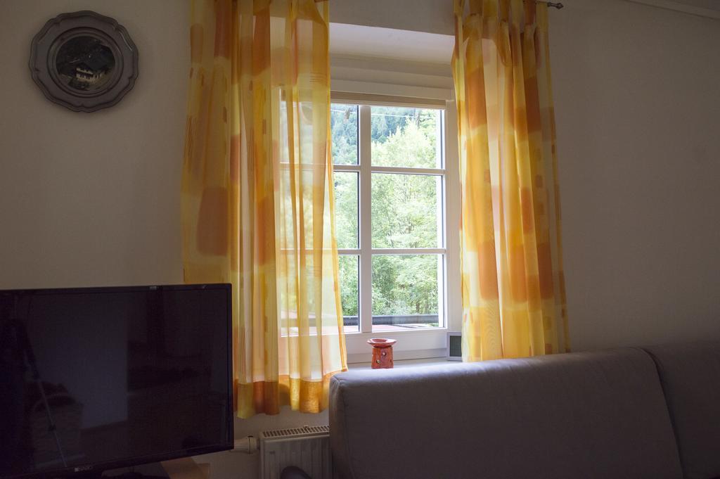 Haus Loferer Apartment Sankt Martin bei Lofer Luaran gambar